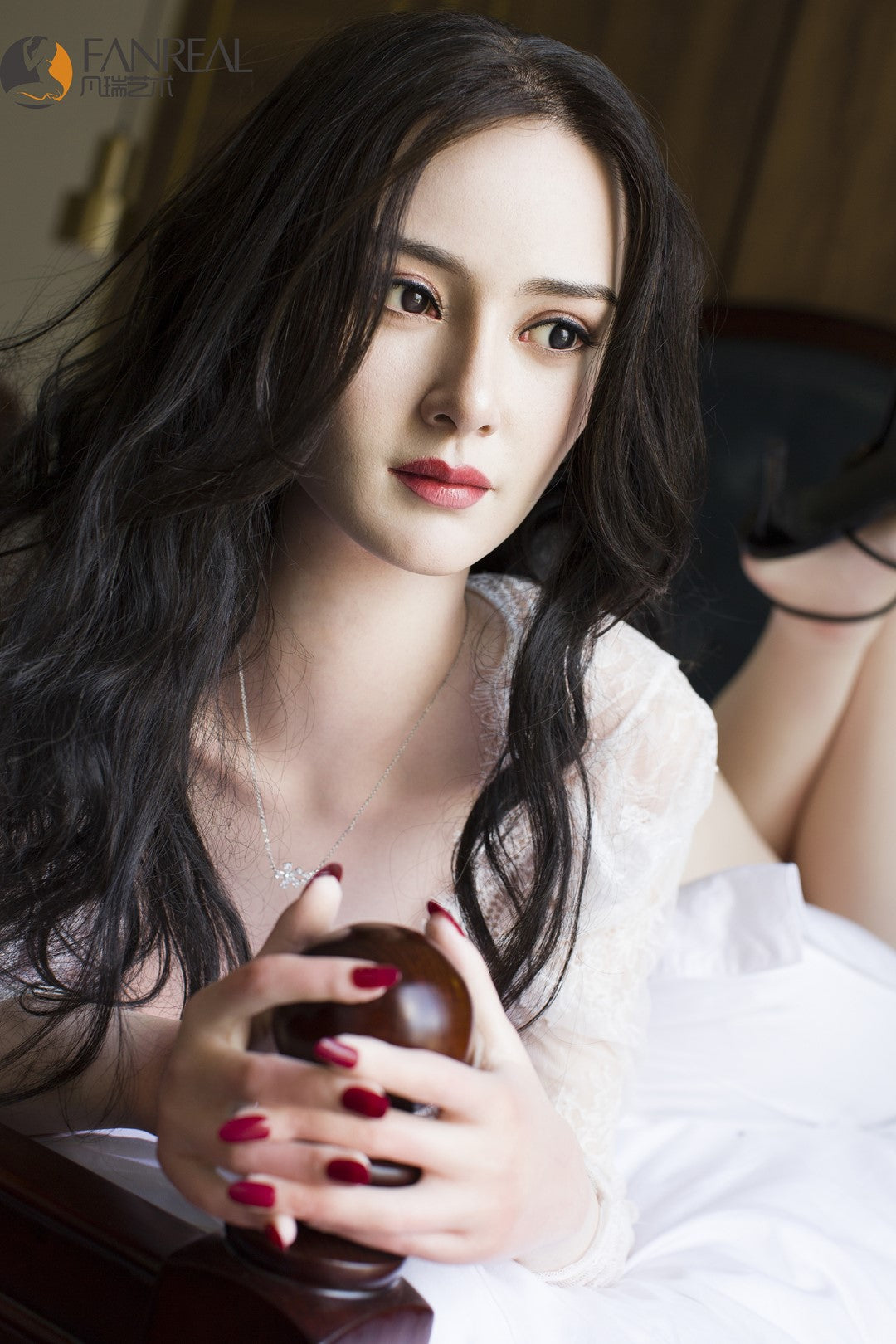 Ling sex pop (FanReal Doll 172cm e-cup siliconen)