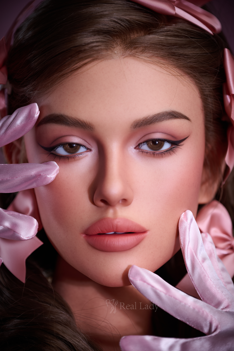 Celeste sekspop (Real Lady 168 cm E-Kupa R4 siliconen)