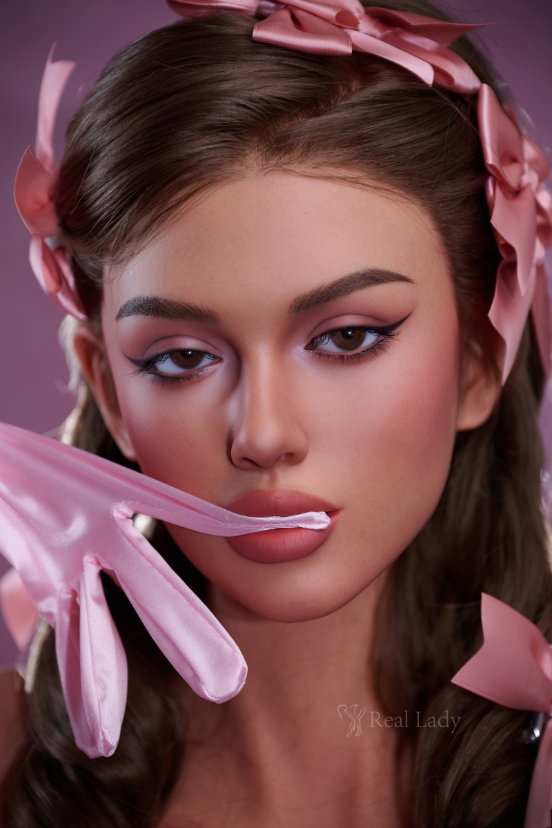 Celeste sekspop (Real Lady 168 cm E-Kupa R4 siliconen)