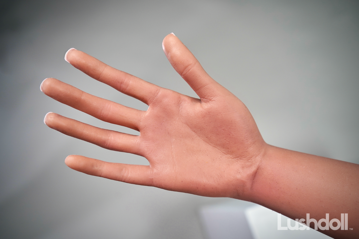 Koningin sekspop (Lushdoll 158 cm C-cup #S23 siliconen)