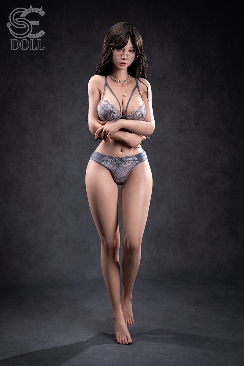 Sena.Een sekspop (SEDoll 161 cm C-cup #166SC RST siliconen)