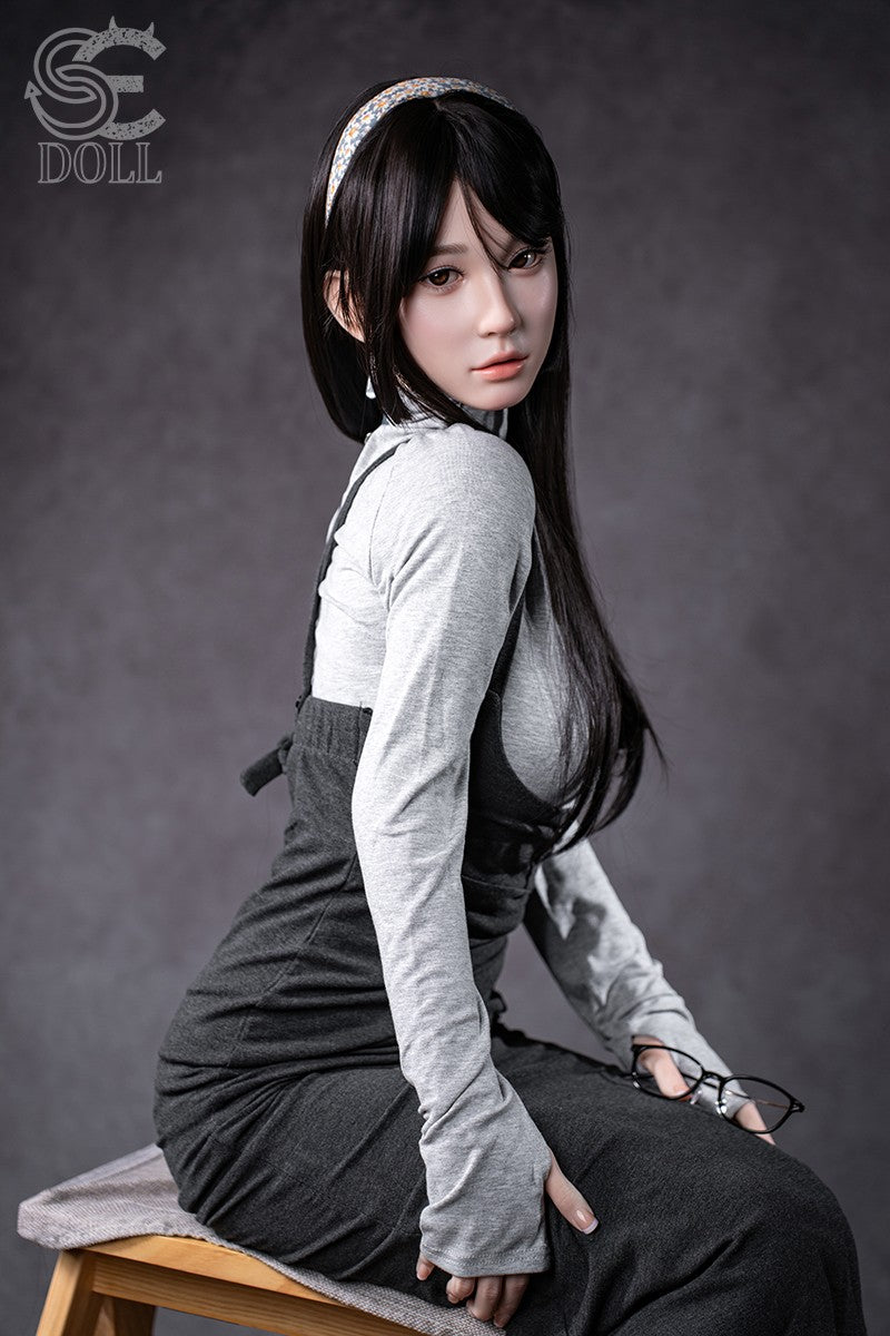 Hinata.Een sekspop (SEDoll 153 cm A-cup #164SC RST siliconen)