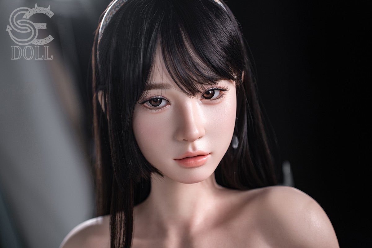 Hinata.Een sekspop (SEDoll 153 cm A-cup #164SC RST siliconen)