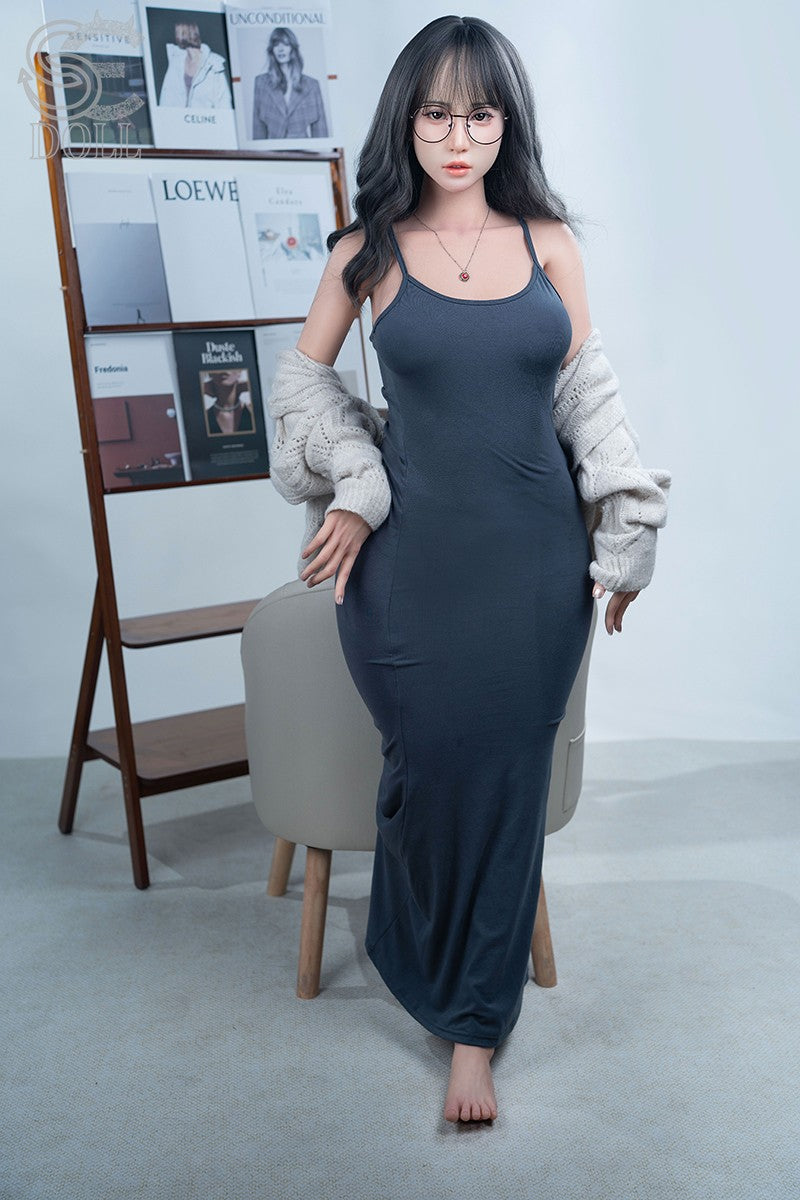 Sena.Een sekspop (SEDoll 160 cm C-cup #166SC RST siliconen)