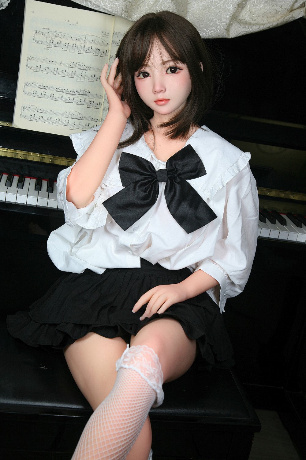 Yoyo-sekspop (SHEDOLL 148 cm D-cup #SH010 TPE+siliconen)