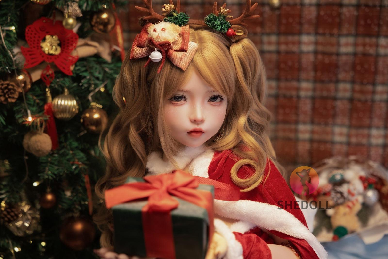 Snoep sekspop (SHEDOLL 152 cm A-cup #SH235 2.0 siliconen)