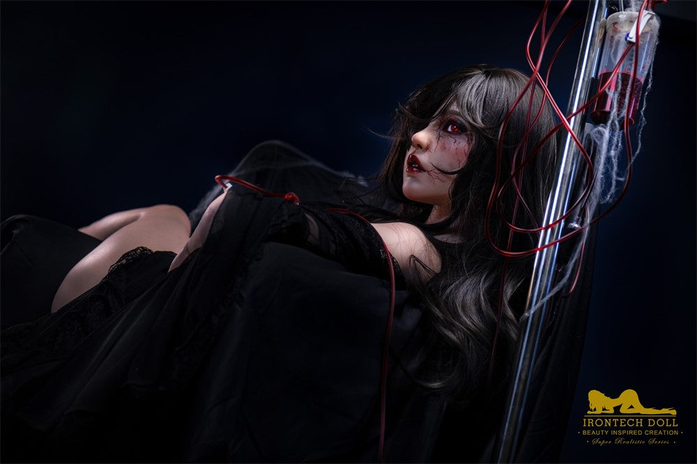 Shelly-sekspop (Irontech Doll 167 cm E-cup S40 siliconen)