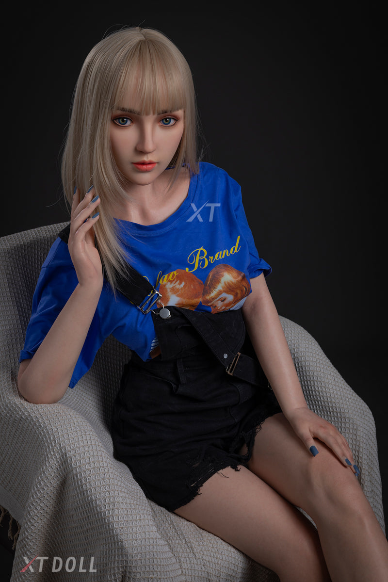 Lisa sekspop (XT Doll 164 cm C-cup #XT-23 siliconen)
