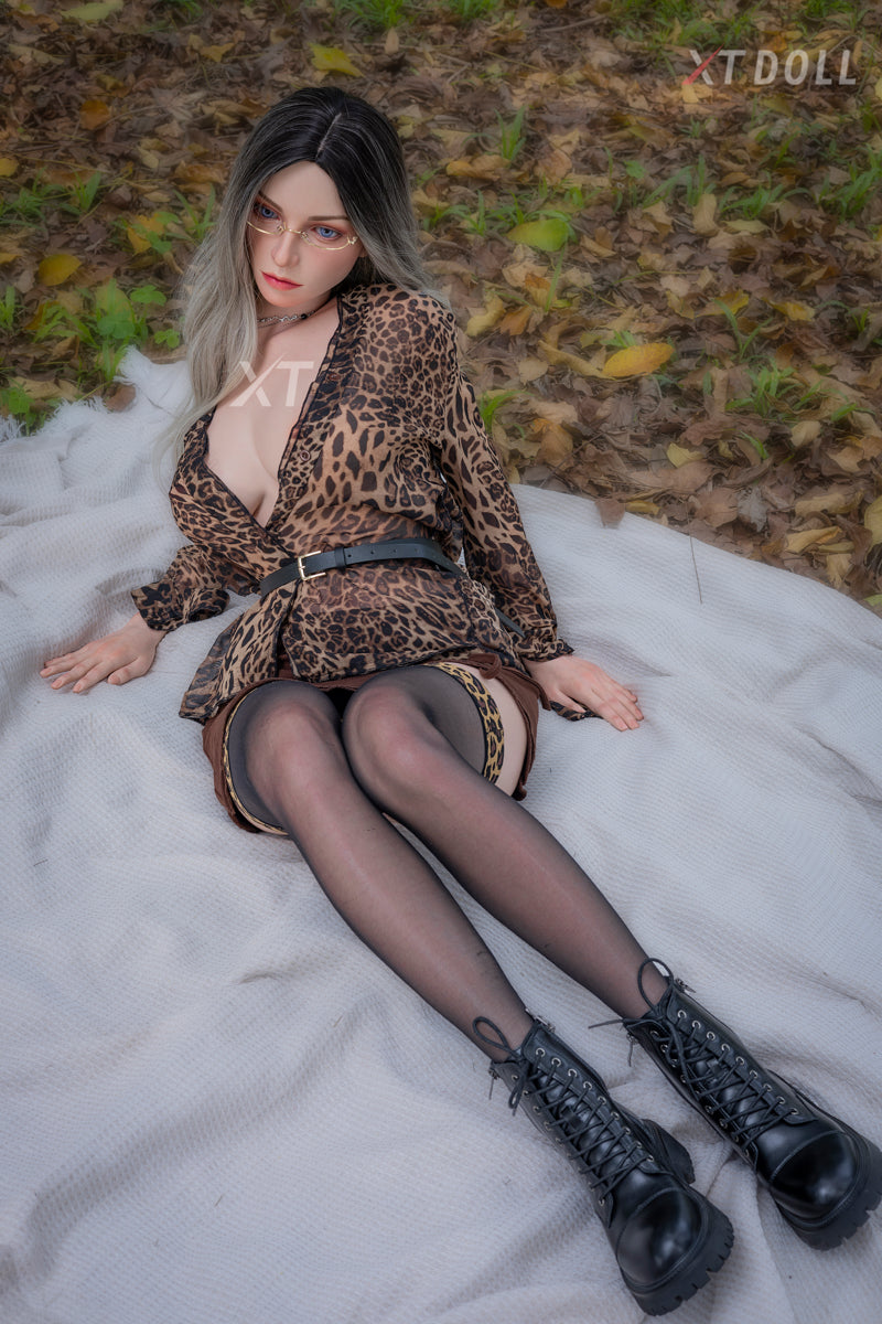 Melanie sekspop (XT Doll 165 cm E-cup #XT-15-B siliconen)