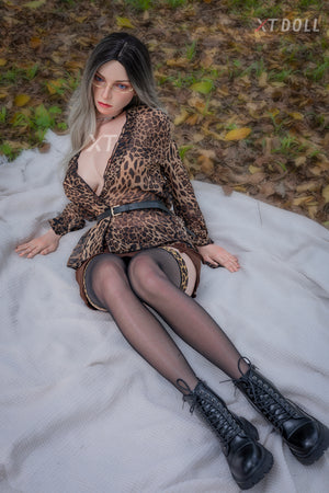 Melanie sex pop (XT Doll 165cm e-cup #XT-15-B siliconen)