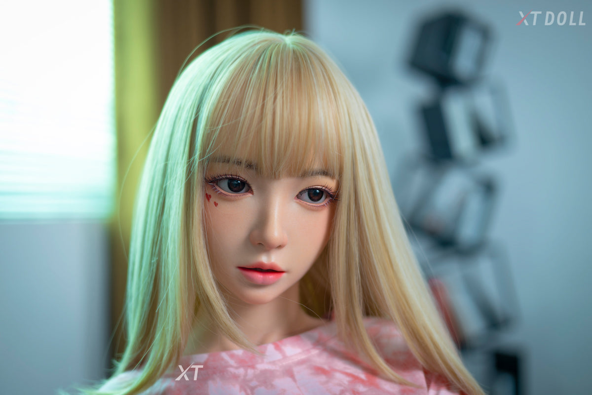 Yunxi sex pop (XT Doll 161cm B-cup #xt-bym15 siliconen)