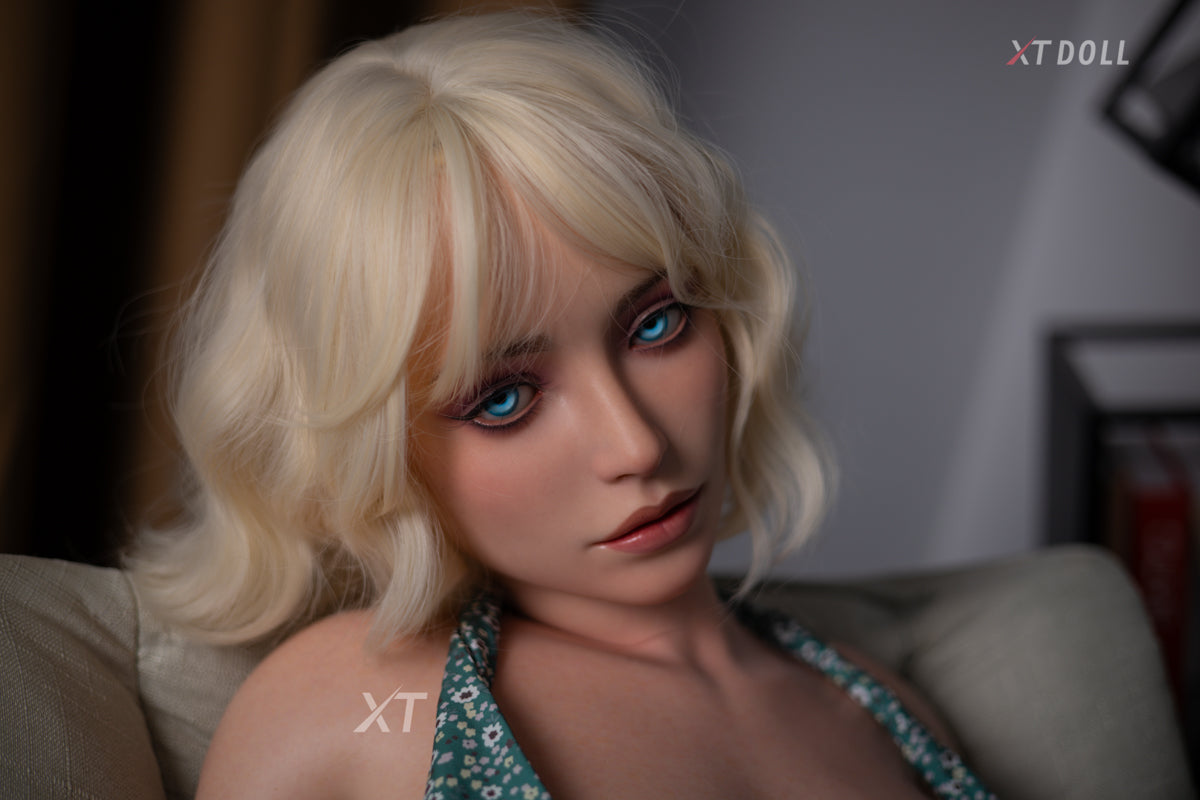 Carey Sex Doll (XT Doll 160 cm H-Kupa #XT-2-C Silicone)