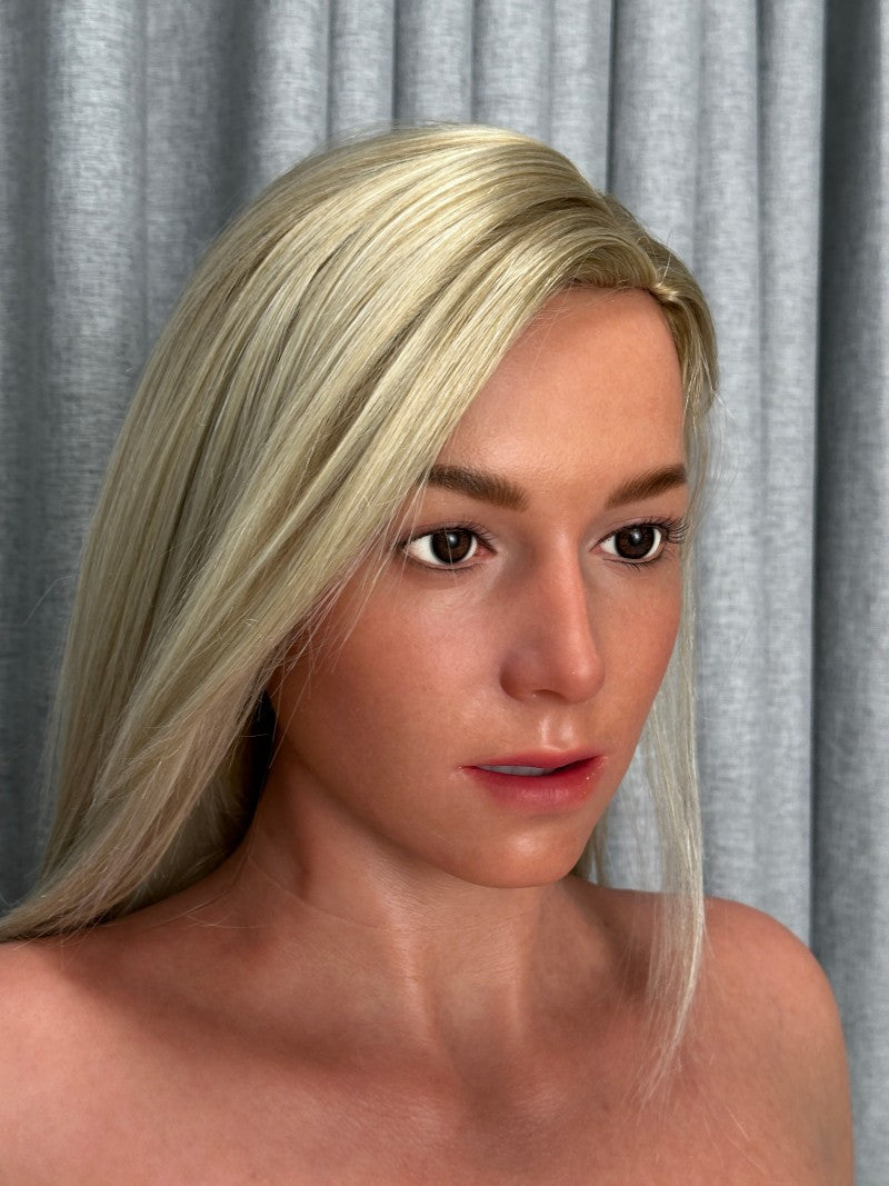 Gwen-sekspop (Zelex 169 cm C-Cup ZFE01-2 Fusion-siliconen)