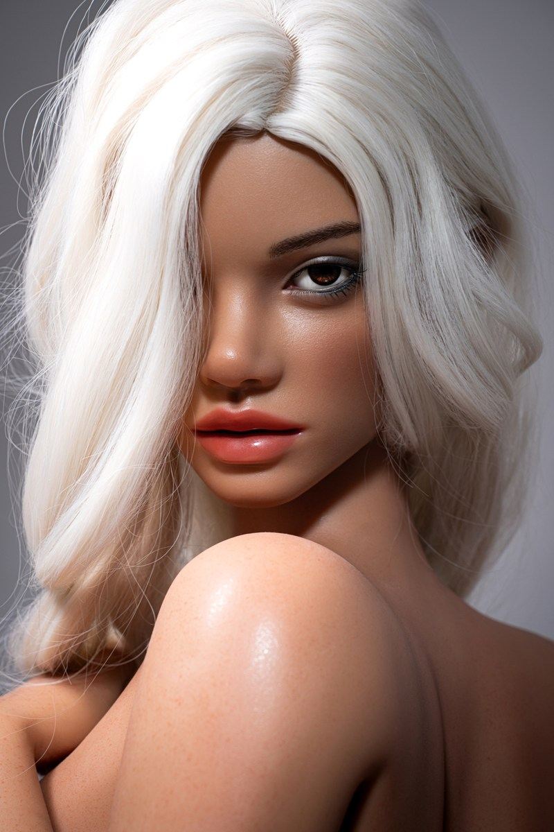 Rihanna-sekspop (FUDoll 162 cm F-Cup siliconen)