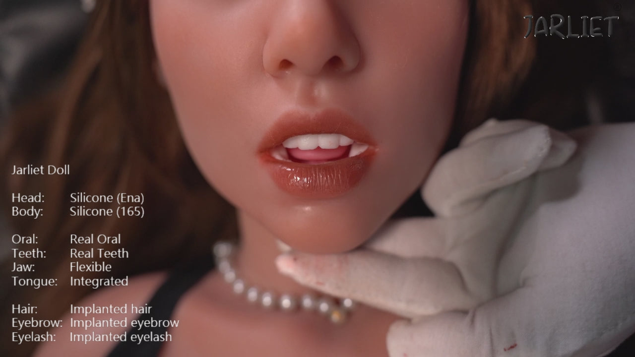 Eén sekspop (Jarliet 165 cm C-cup siliconen)