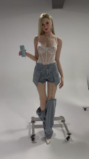 Zeina Sex doll (Zelex 175cm e-cup GE111-1 silicone)