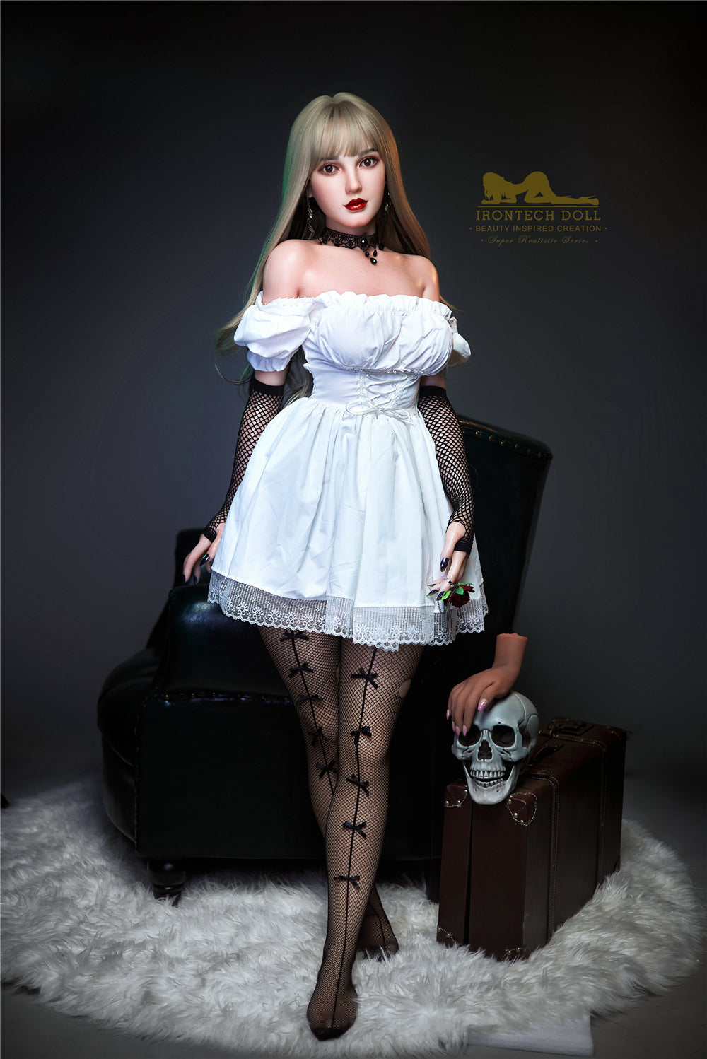 Cherry Sex Doll (Irontech Doll 153cm e-cup S9 siliconen)