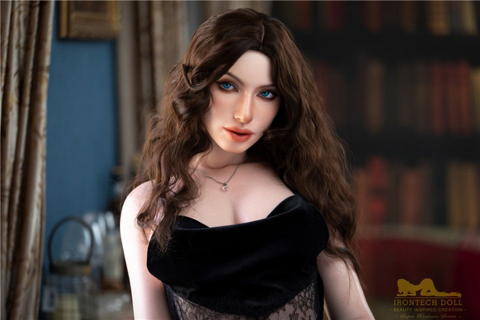 Esmeralda sekspop (Irontech Doll 166 cm C-cup S28 siliconen)