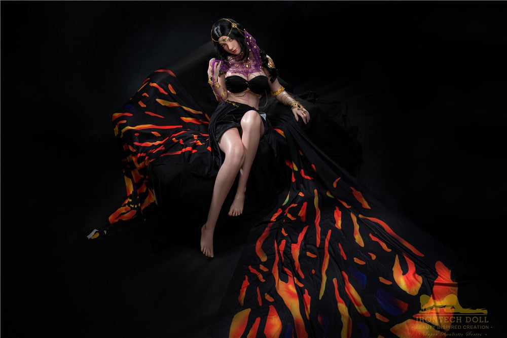 Kitty-sekspop (Irontech Doll 166 cm C-cup S32 siliconen)