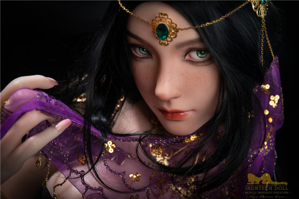 Kitty-sekspop (Irontech Doll 166 cm C-cup S32 siliconen)