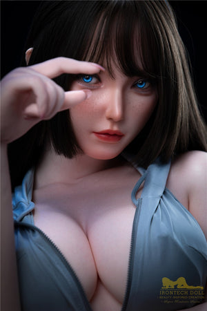 Yu sex pop (Irontech Doll 164cm e-cup S16 siliconen)