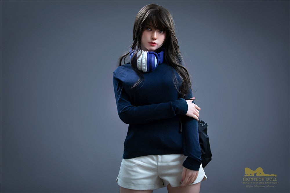 Mikasa-sekspop (Irontech Doll 166 cm C-cup S10 siliconen)