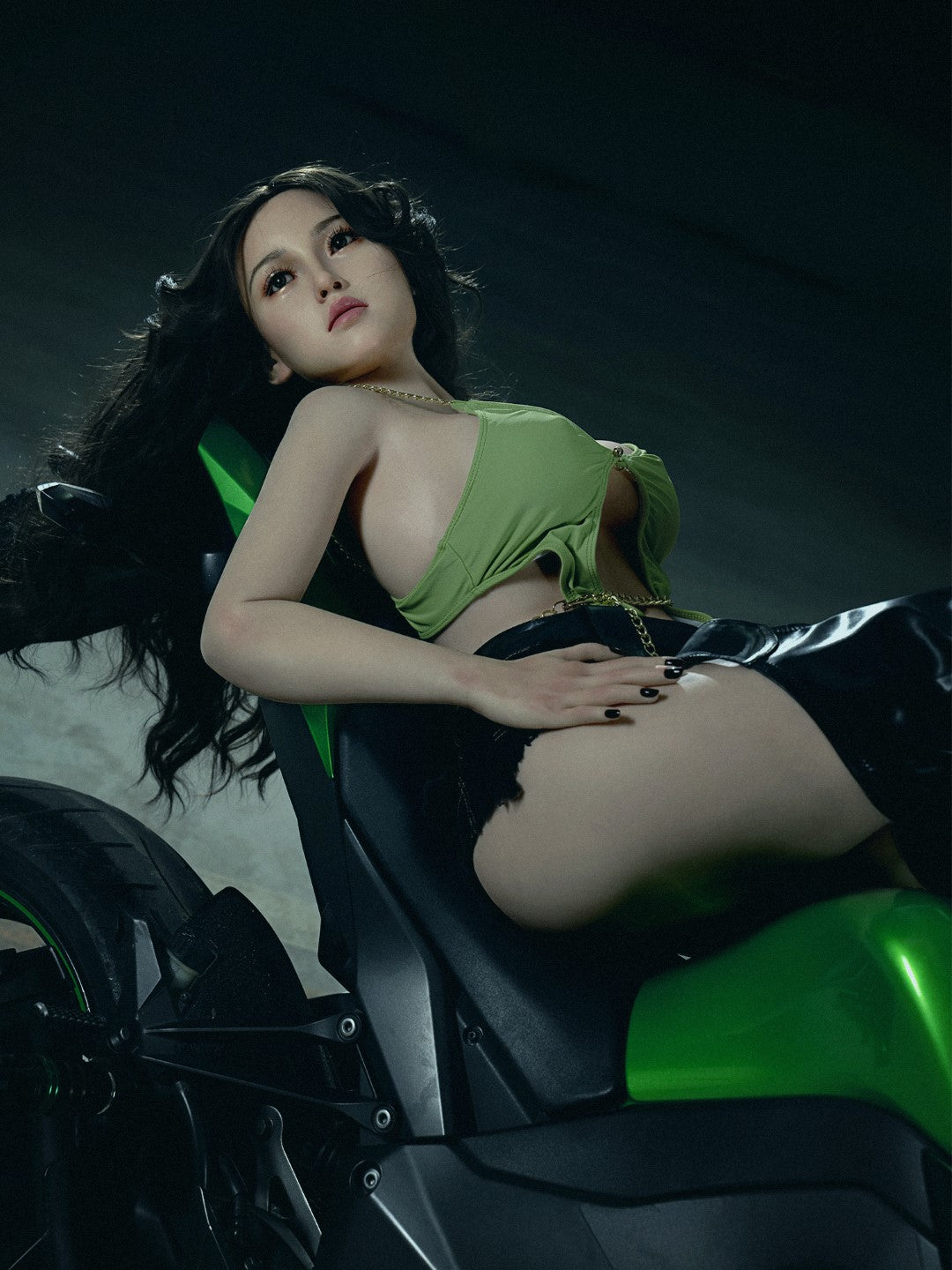 Yvonne Sex Doll (Zelex 165 cm f-cup GE07 siliconen) EXPRESS