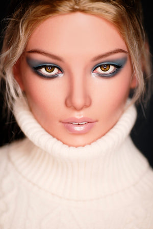 Scarlet Sex Doll (Zelex 170 cm C-CUP GE53 Siliconen)