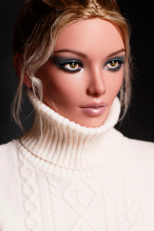 Scarlet Sex Doll (Zelex 170 cm C-CUP GE53 Siliconen)