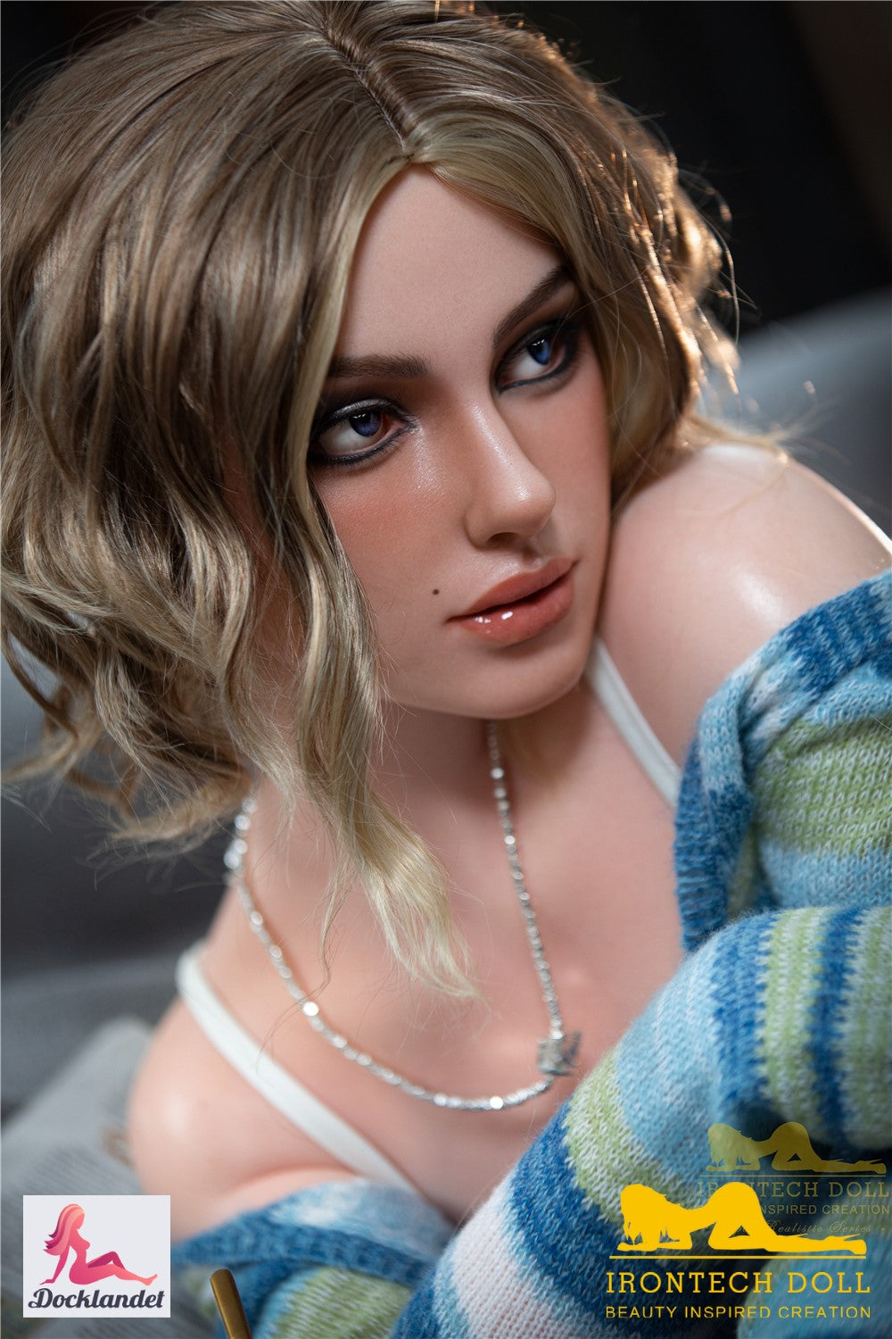 Lotta sex pop (Irontech Doll 152cm a-cup S17 siliconen)