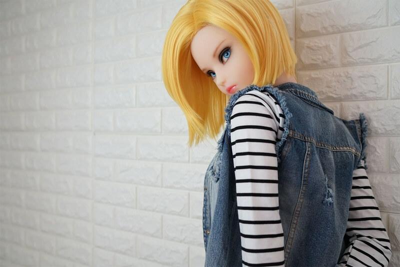 Lazuli Android 18 Sex Doll (Irokebijin 140 cm e-cup TPE/siliconen)